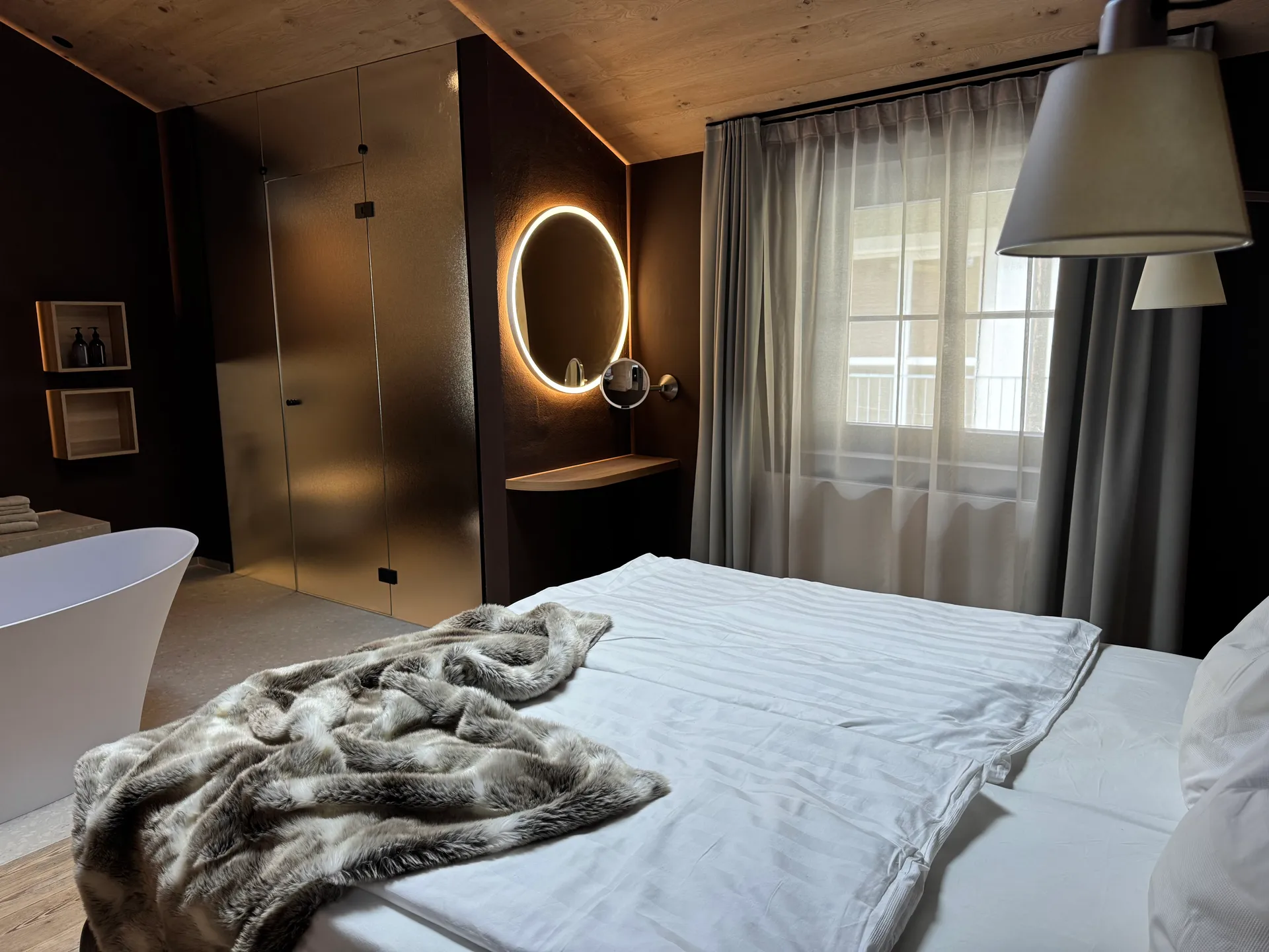 SUITE LM 3